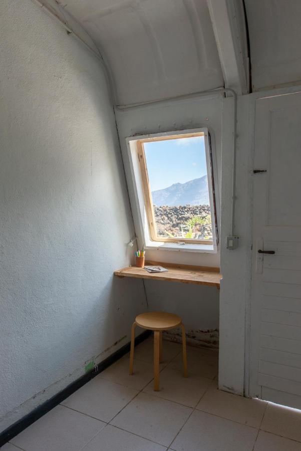 Basic En-Suite Bedroom By The Sea Guinea Buitenkant foto